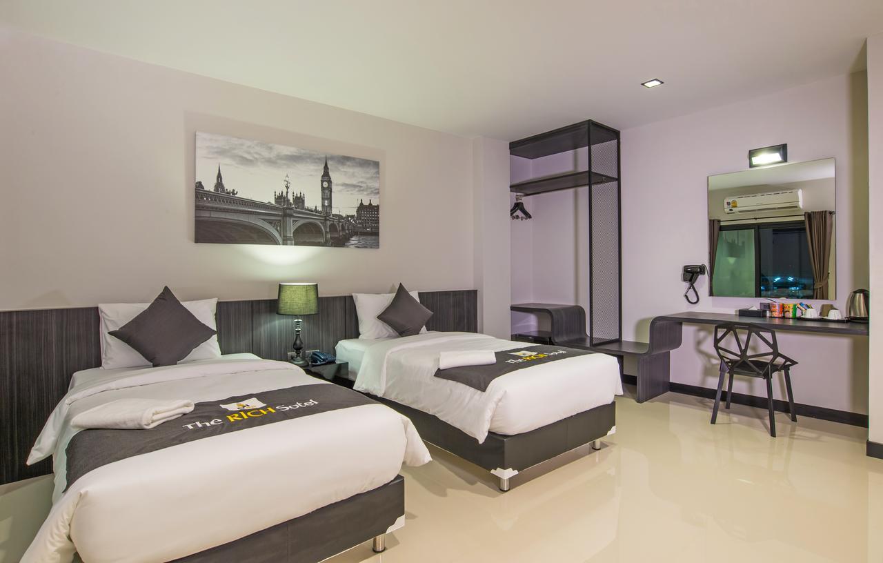 The Rich Sotel Krabi town Eksteriør bilde